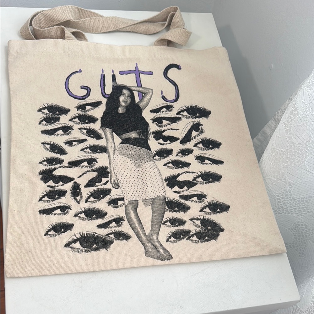 Hot Topic Cream and Black Olivia Rodrigo Artistic Tote Bag